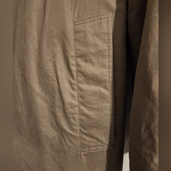 Giorgio Armani Tan/Green Long Trench Coat Fully Lined - Picture 6 of 8